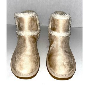 Arizona Jean Company Fur Lined Boots size 7